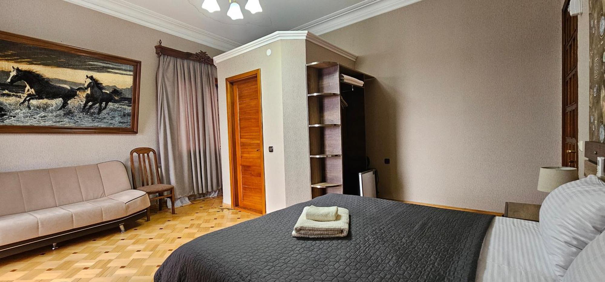 Hotel Villa Кутаїсі Номер фото