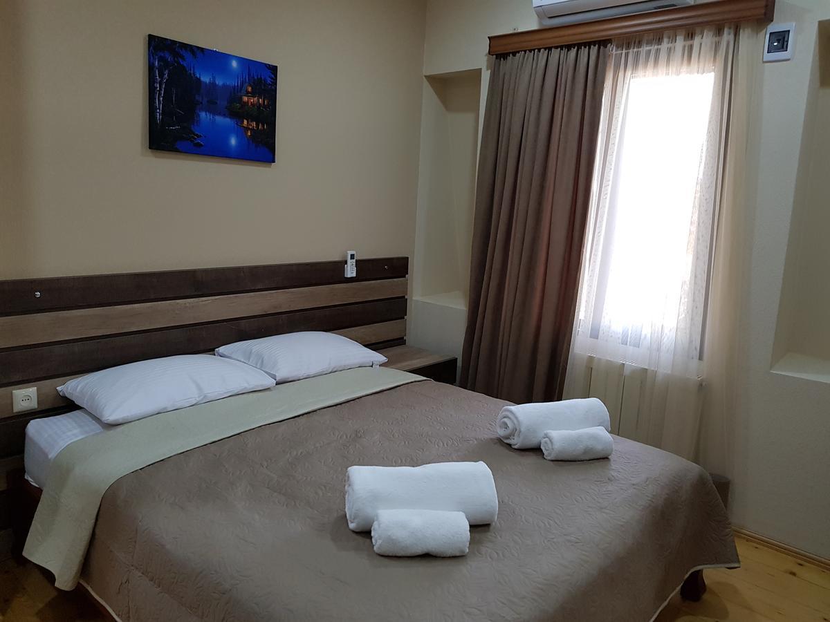 Hotel Villa Кутаїсі Екстер'єр фото