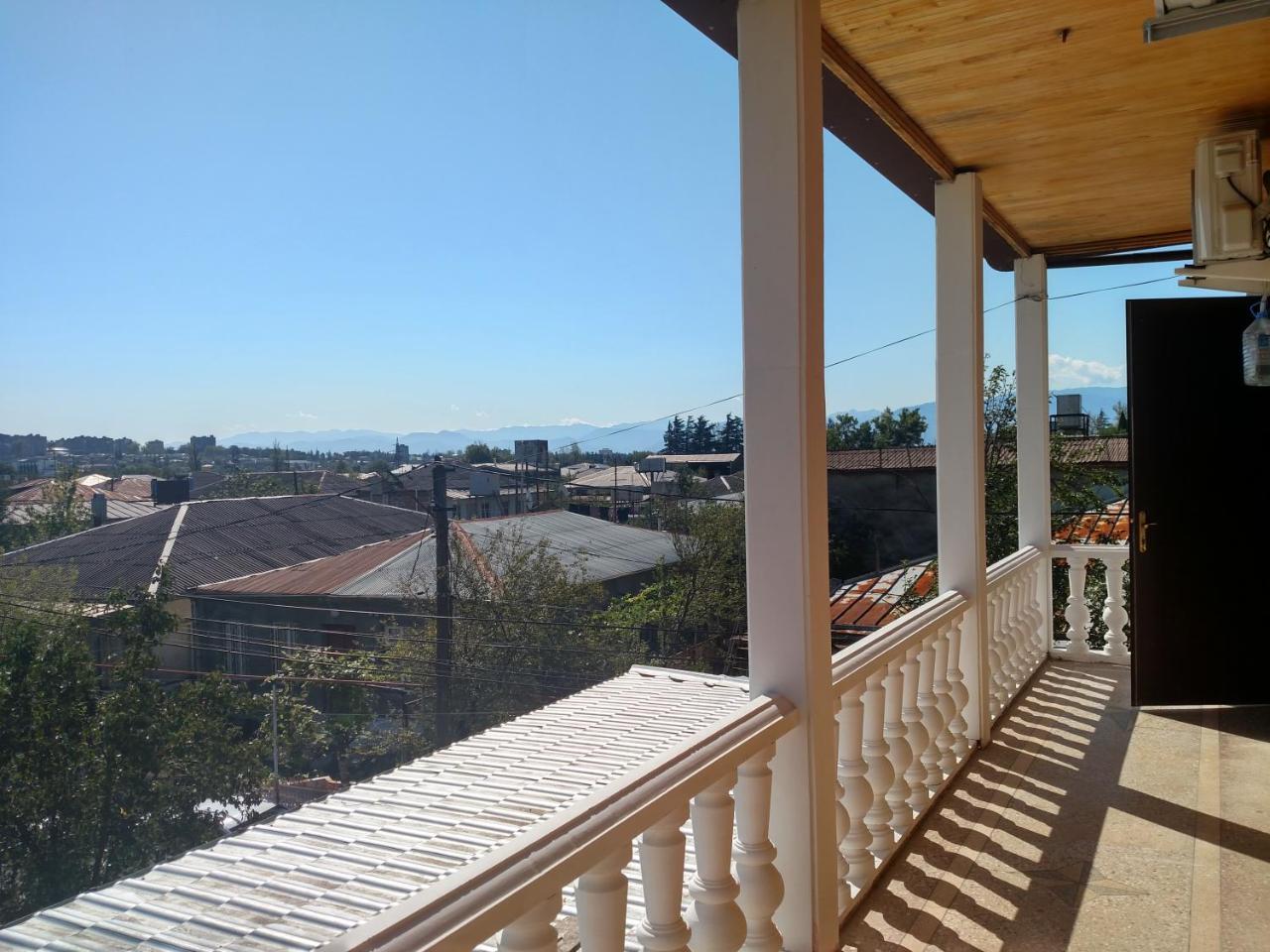 Hotel Villa Кутаїсі Екстер'єр фото