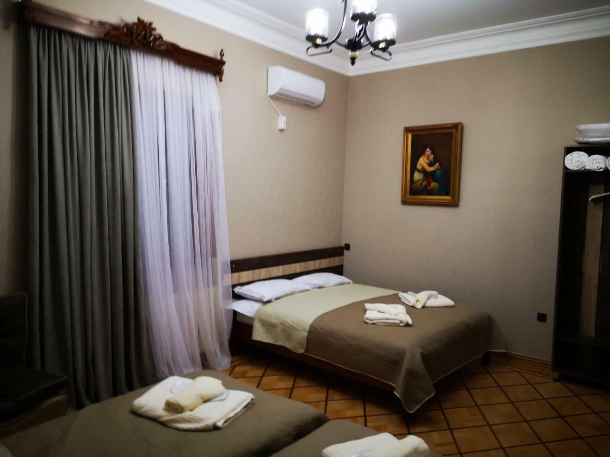 Hotel Villa Кутаїсі Екстер'єр фото