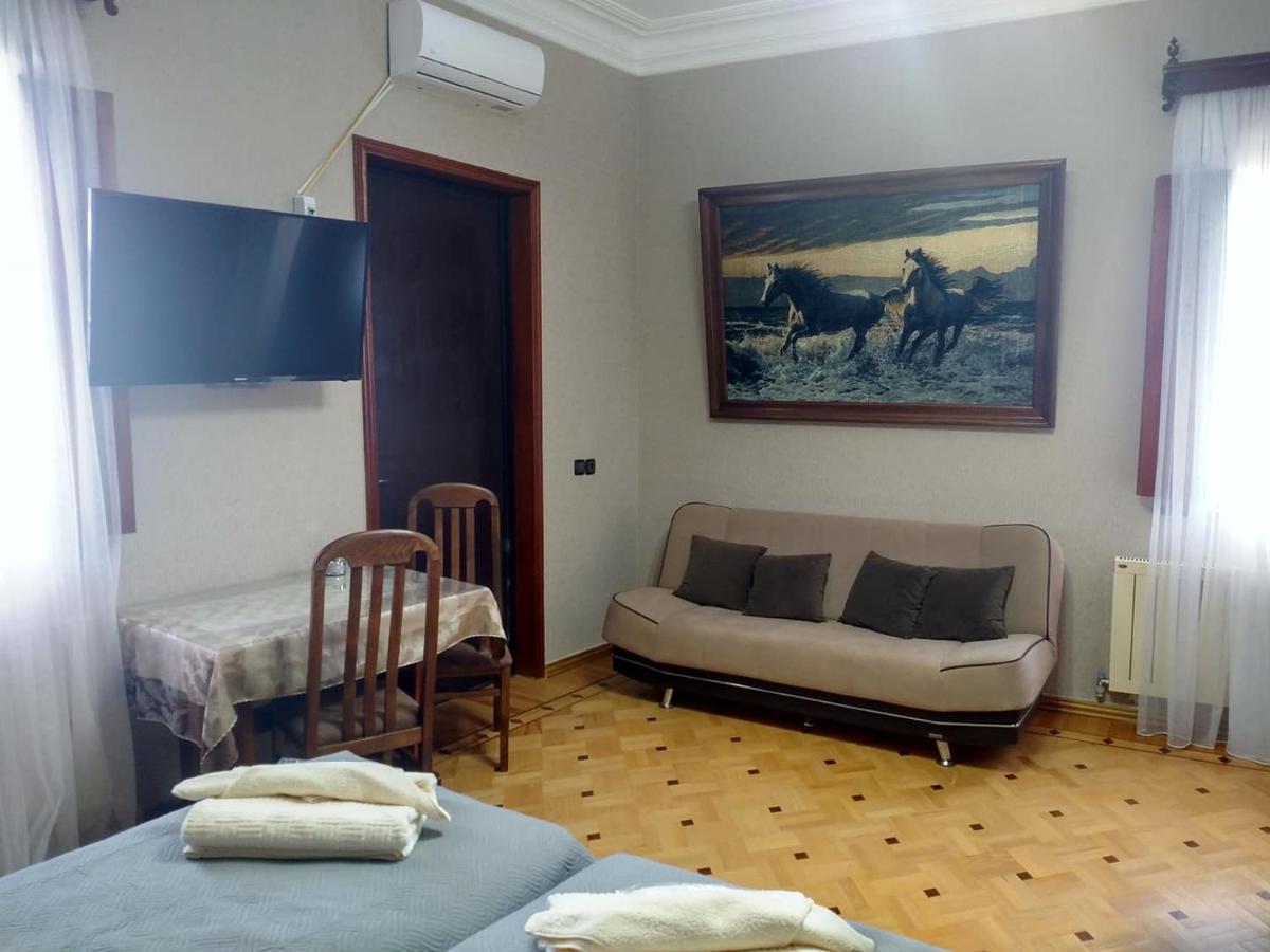Hotel Villa Кутаїсі Екстер'єр фото